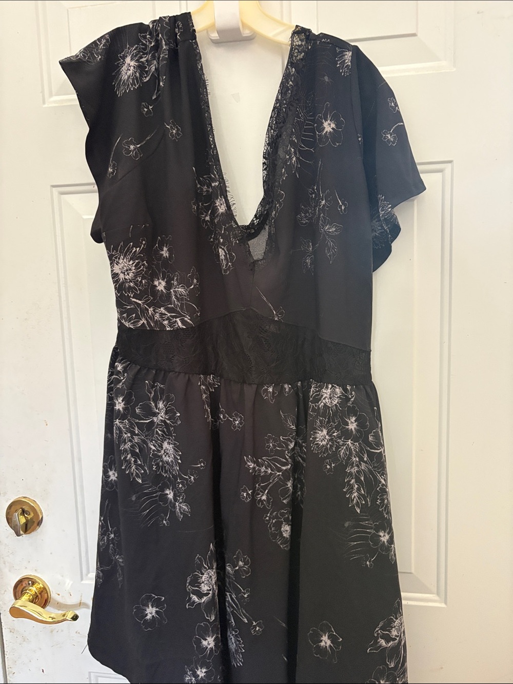 Torrid Black Lace-Trim Floral Nightfall Dress